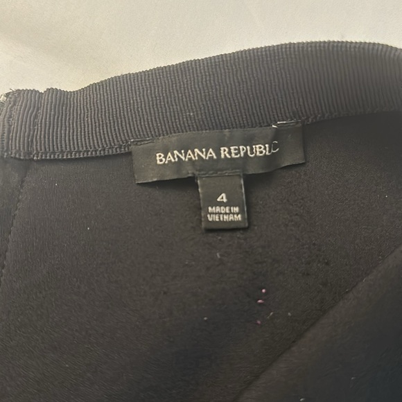 Black banana republic midi skirt - Picture 4 of 4